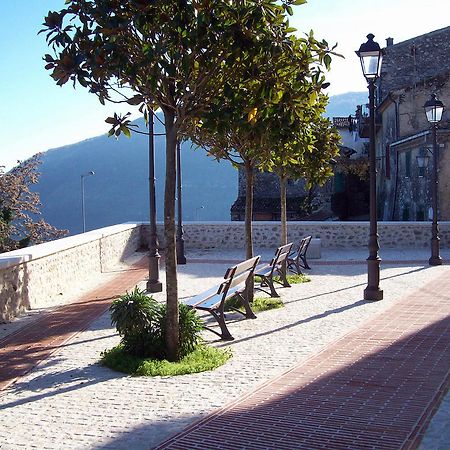 La Locanda Del Ruspante Castro dei Volsci Dış mekan fotoğraf